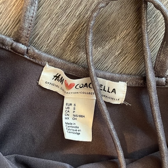 H&M Silver Bodysuit One Piece Metallic small - Picture 3 of 4